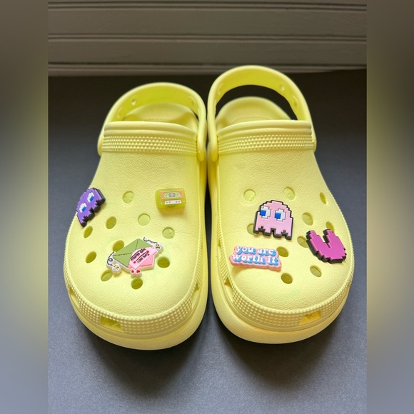 CROCS Yellow Sandals with Platform Sole and Charms - Picture 2 of 8